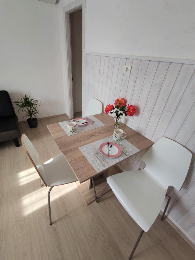 Apartman Josip Garica Exterior foto