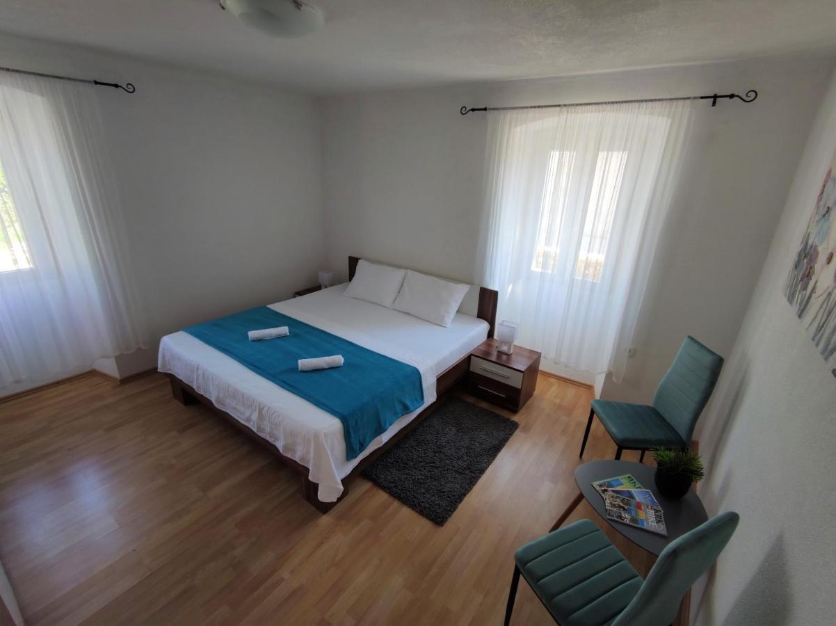 Apartman Josip Garica Exterior foto