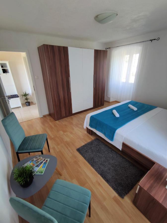 Apartman Josip Garica Exterior foto